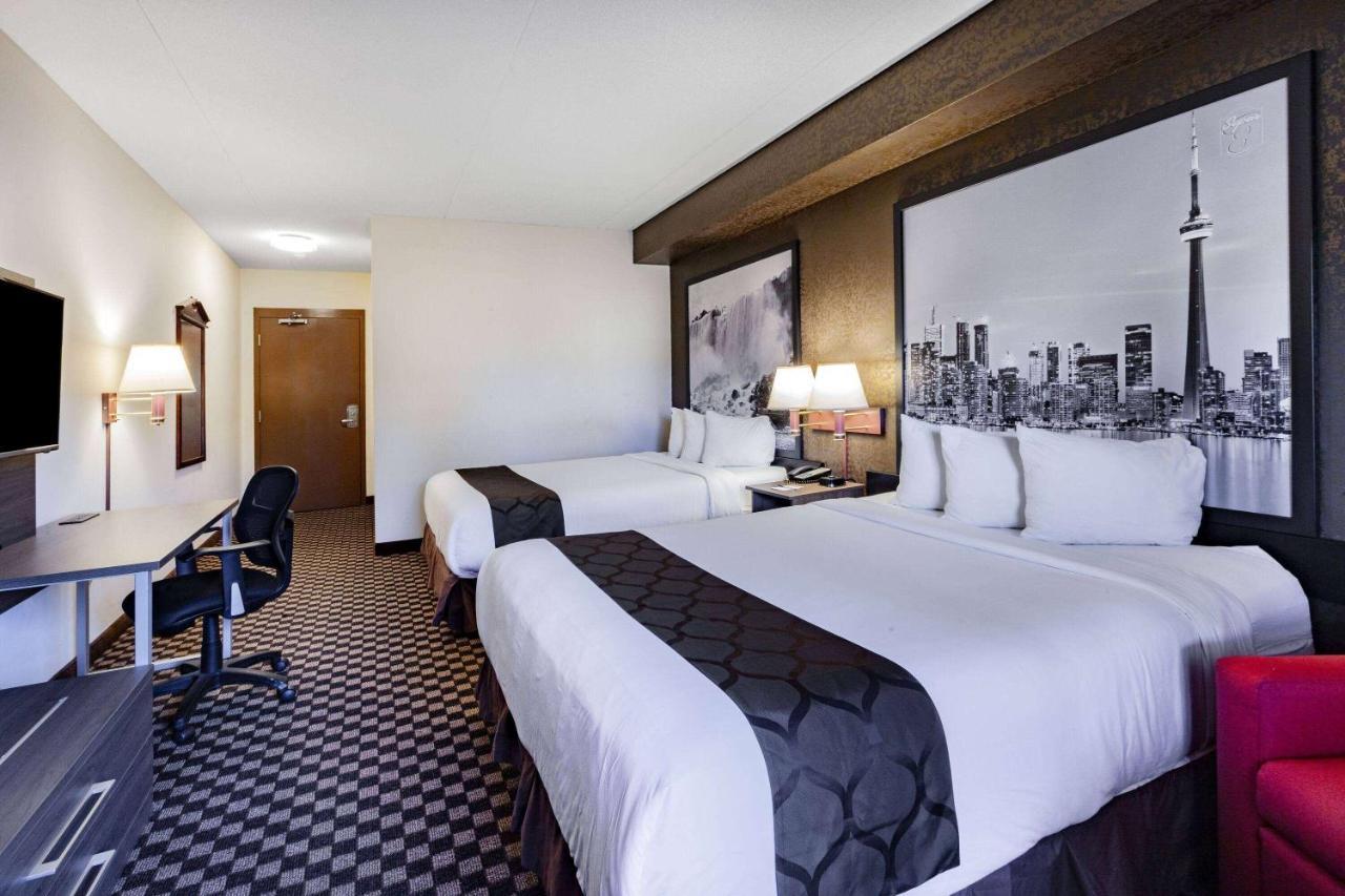 Motel Super 8 By Wyndham Ambassador Bridge Windsor On Exterior foto